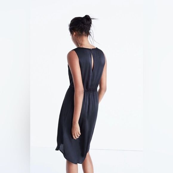 Madewell Little Black A Night Out V-Neck Dress - Picture 2 of 13